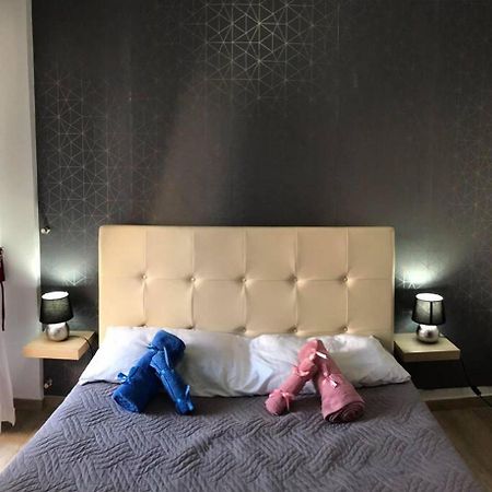 Urban Apartment In Heraklion Center Ngoại thất bức ảnh